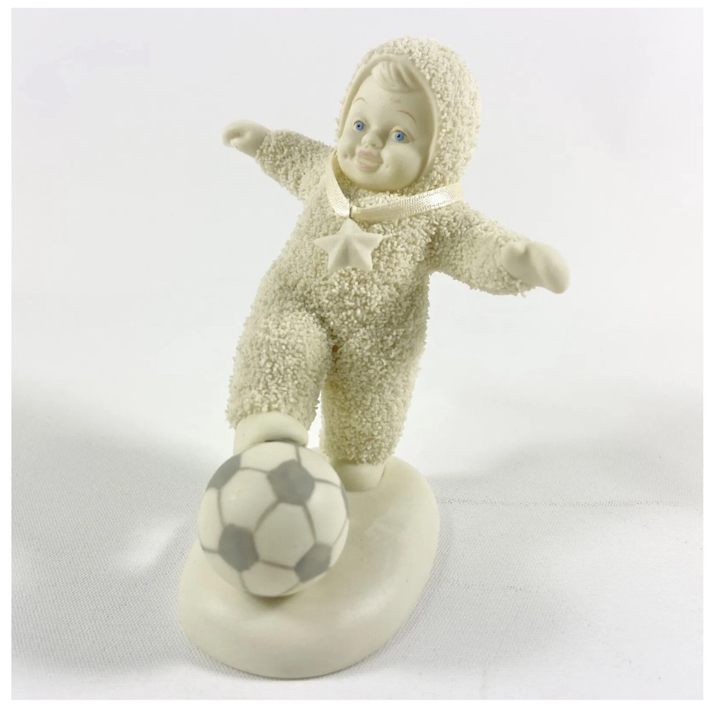 Dept 56 Vintage 1999 Snowbabies “Score” Soccer Player